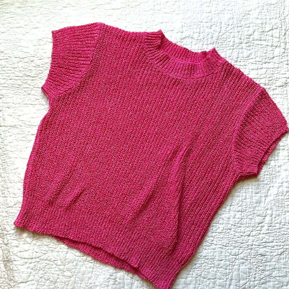 Girls size 12/14 knitted sweater Hot Pink